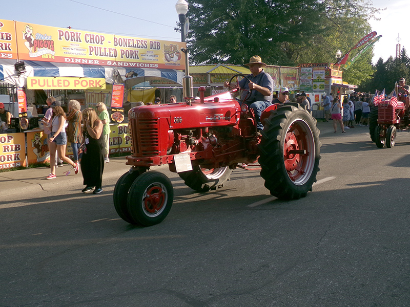 That's Bill Tyner on Archie Kerr's tractor