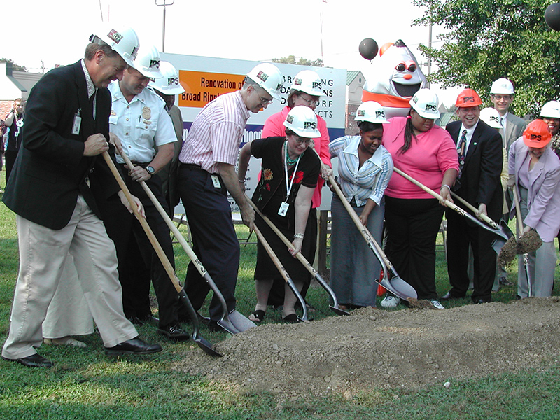 Groundbreaking ceremony in September 2003