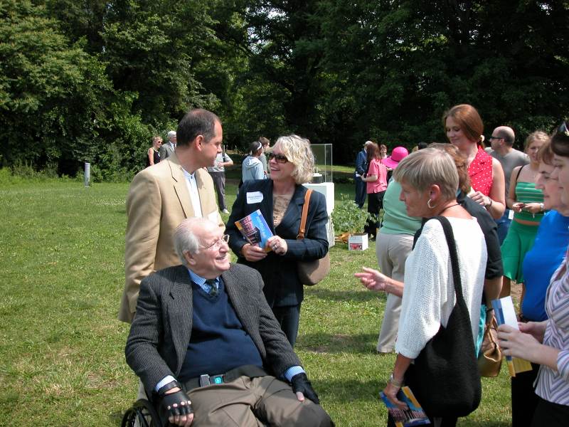 Fans with Michael Graves