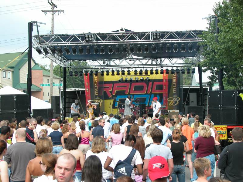 Second Annual Taste of Broad Ripple Packs Streets with Food, Music and Celebration