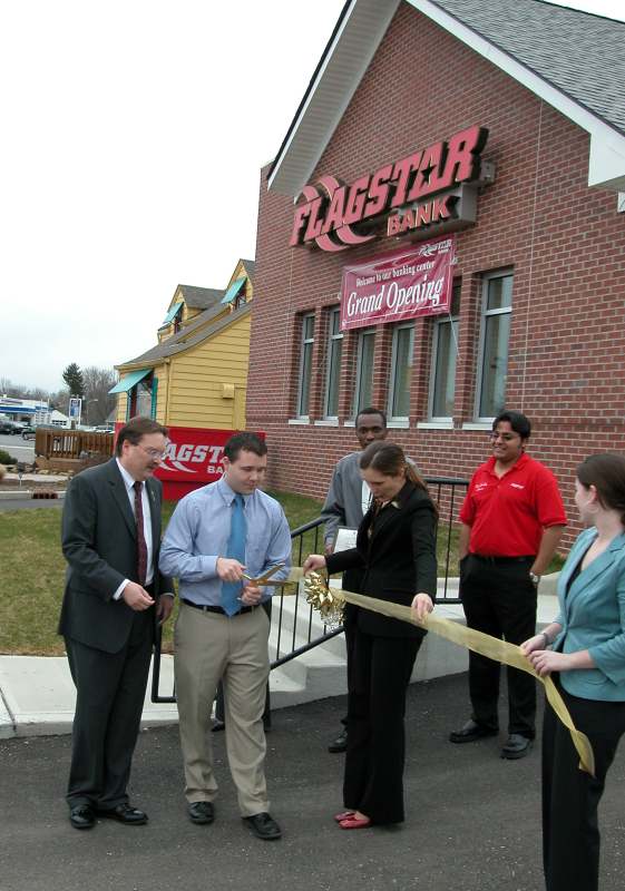 Random Rippling - Flagstar Bank Ribbon Cutting