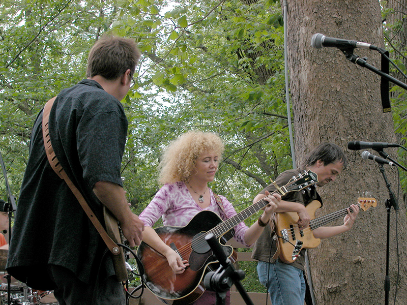 Jennie DeVoe played on the Riverfront Stage on Sunday.