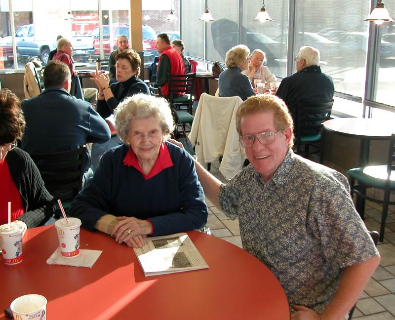 Fran VanDerMuelen and Bob Alloway at the November meeting held at McDonald's.