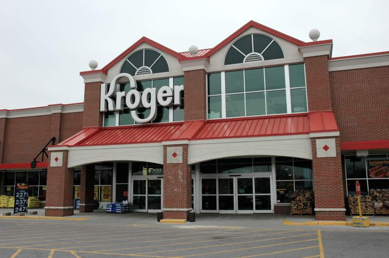 Pizza Scene - Kroger deli - by Mark Rumreich