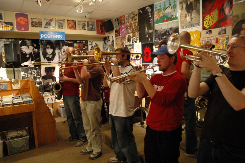 Random Rippling - Youngblood Brass Band 