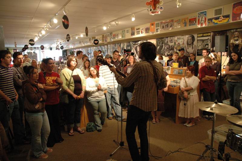 Random Rippling - Matt Costa at Indy CD 