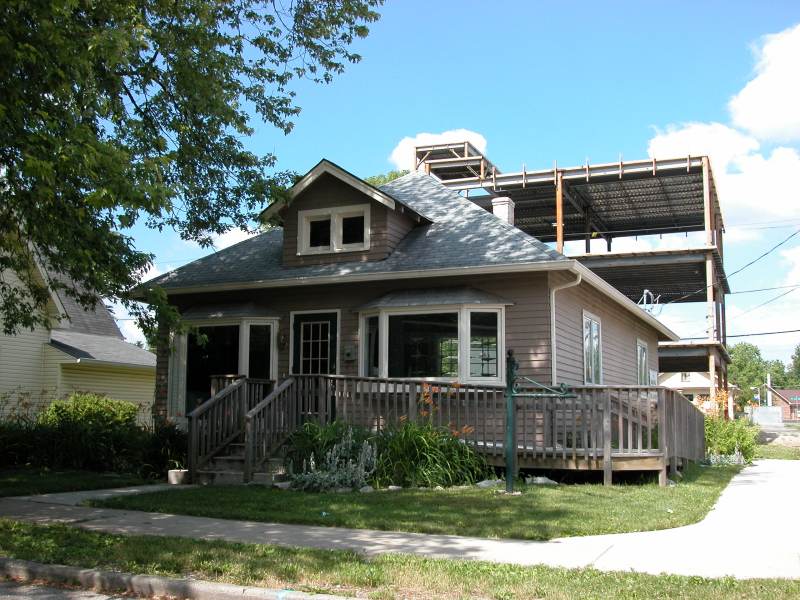 Skinners Hair Salon was in the house at 65th and Carrollton Avenue before moving just south of the post office.