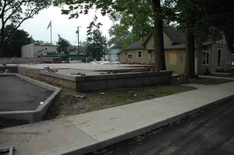 Random Rippling - 64th and Ferguson construction 