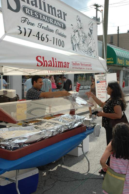 Shalimar and The Broad Ripple Steakhouse brought their specialties out to the street for the fest.