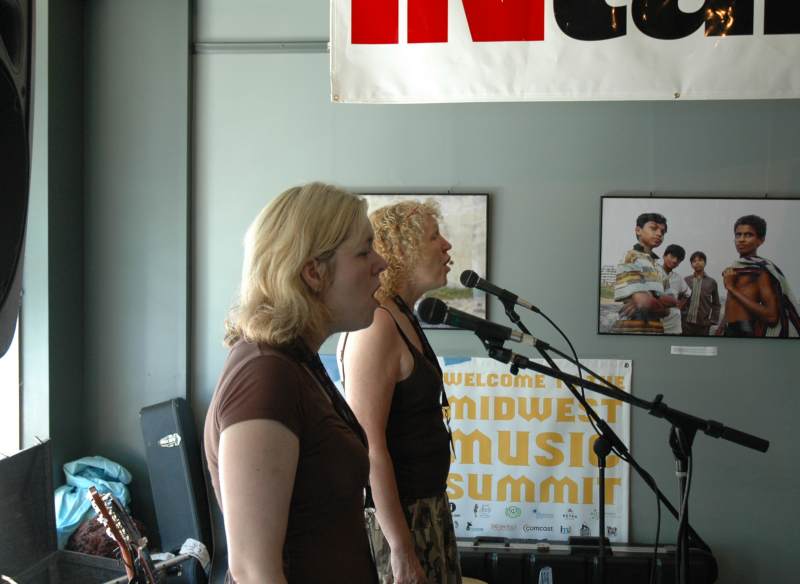 Beth and Pam Southwell of Two Tall Women, from Vancouver, BC, performed at Monon Coffee Co.