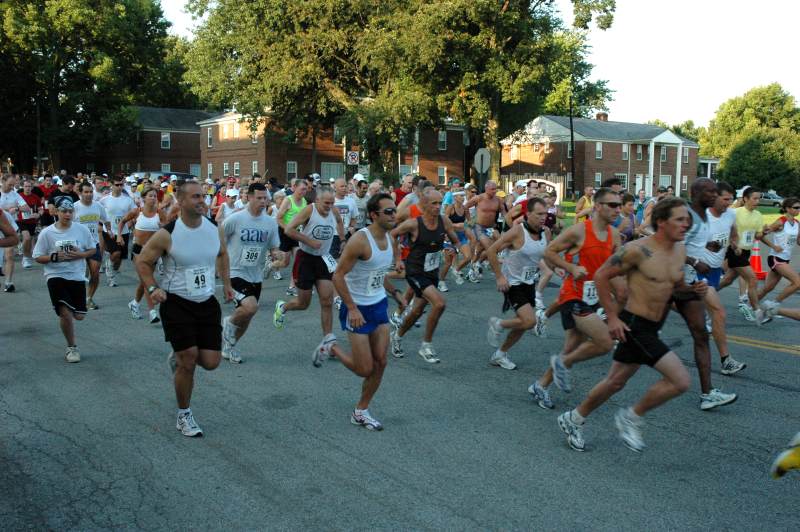 First Sunflower Market Broad Ripple 5K Walk /10K Run was a Success 