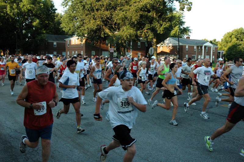 First Sunflower Market Broad Ripple 5K Walk /10K Run was a Success 