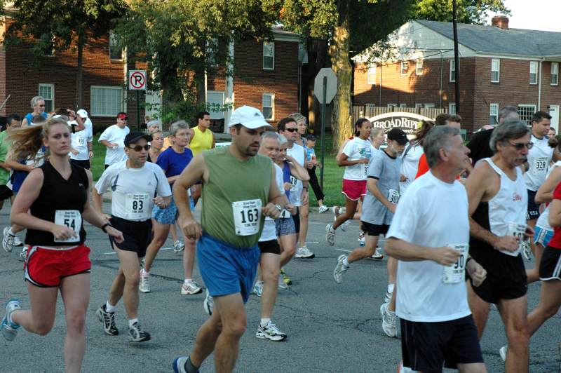 First Sunflower Market Broad Ripple 5K Walk /10K Run was a Success 