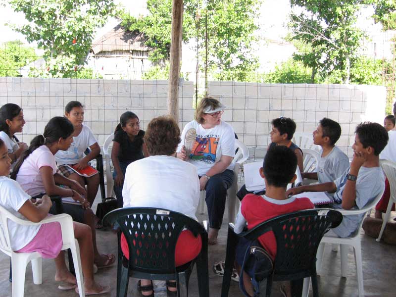 Northminster Presbyterian Church volunteers conduct Vacation Bible School with young people from Quintana Roo.