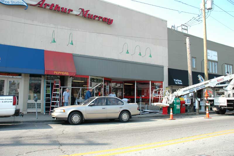 Random Rippling - Hot Box Pizza awning