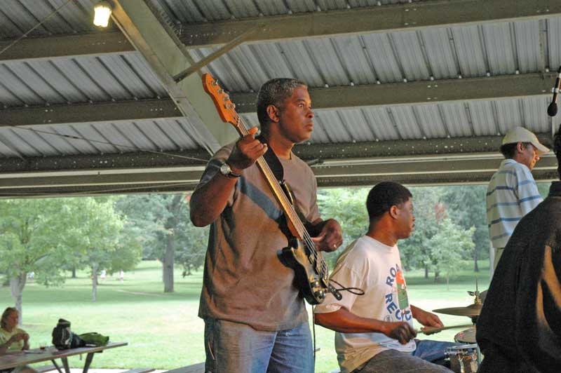 Random Rippling - Conga Jazz Closes Jazz Series