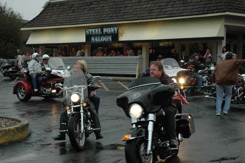 Random Rippling - Annual Motorcycle Ride Raises Money for NYC Firefighters