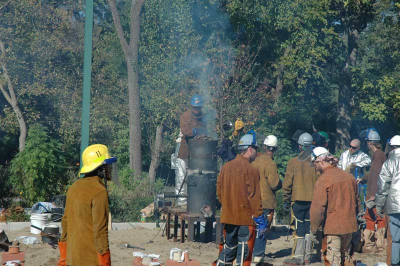 Random Rippling - Iron Pour at IAC