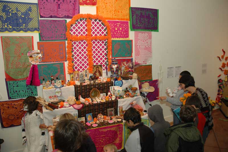 Random Rippling - Pictures from the Day of the Dead Celebration at the IAC