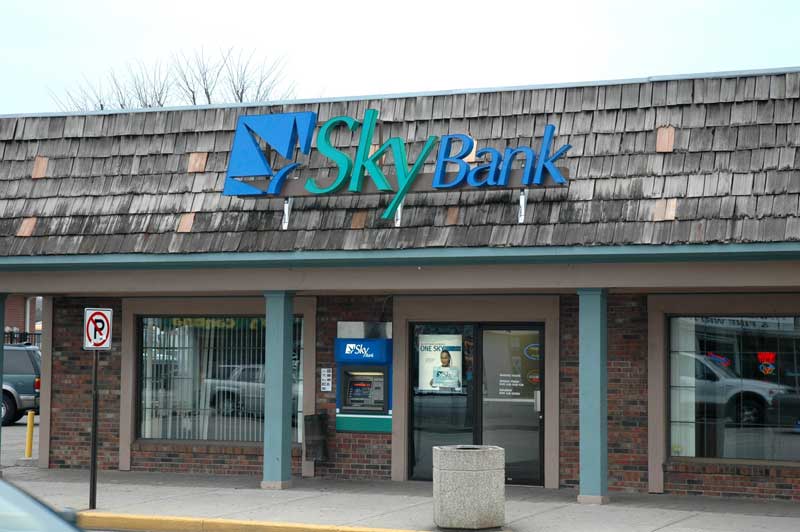 Random Rippling - Sky Bank arrives
