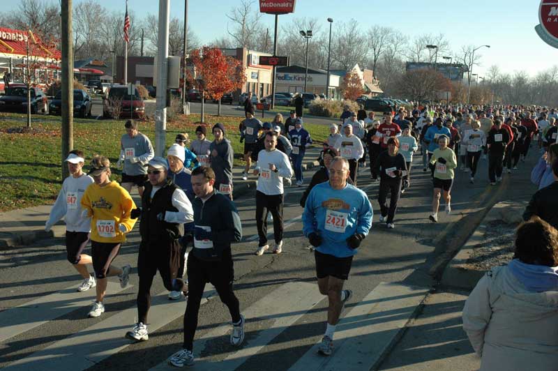 Runners, walkers come out to Broad Ripple in the thousands - By Ashley Plummer and Alan Hague