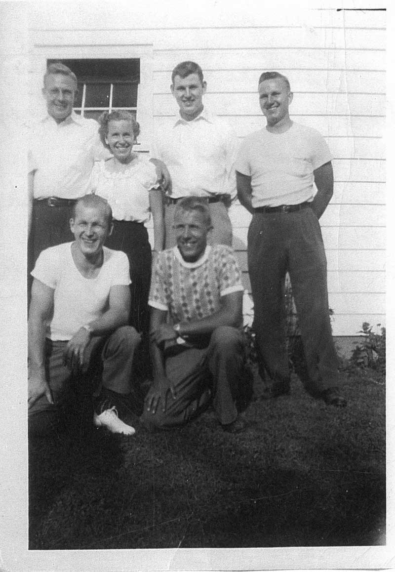 The boys with their mother in 1948. Standing: Howard, Gladys, Chuck and Tom. Kneeling: Wally and Jack