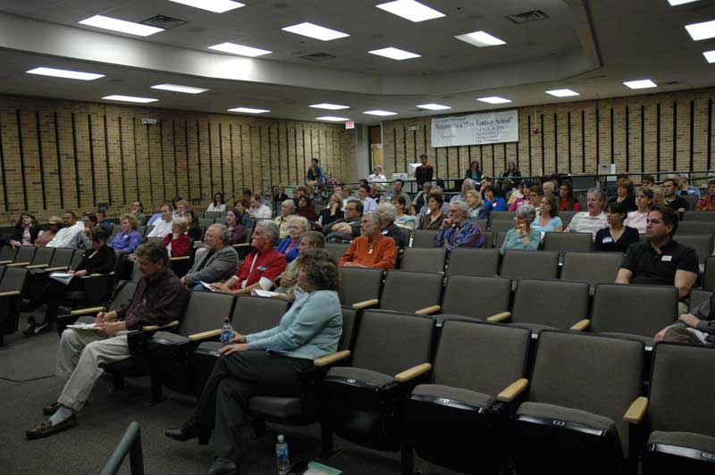 City Officials meet with Broad Ripple residents in Town Hall Meeting - By Ashley Plummer