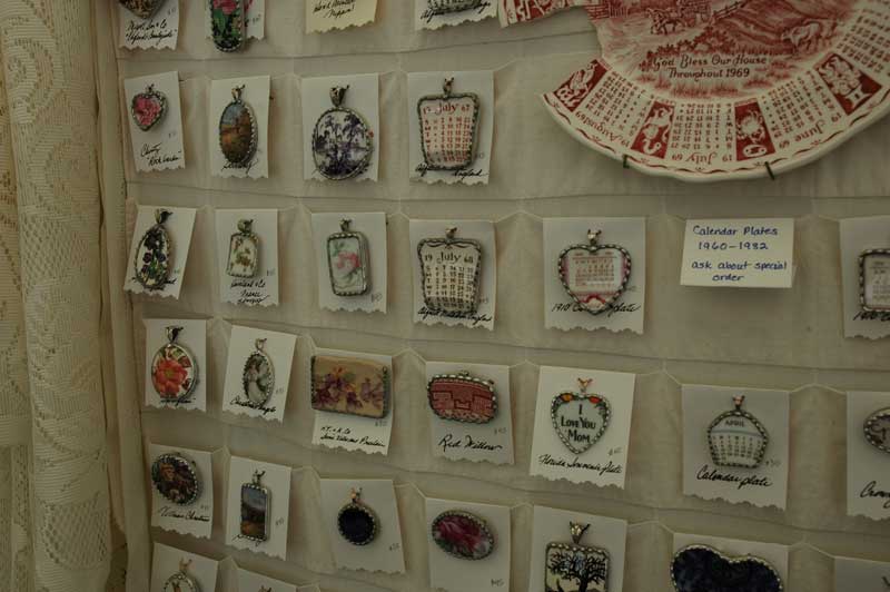 It's Our Art - Broad Ripple Art Fair 2007 - By Lisa Battiston and Ashley Plummer