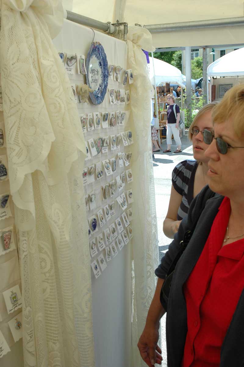 It's Our Art - Broad Ripple Art Fair 2007 - By Lisa Battiston and Ashley Plummer