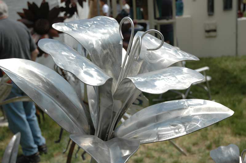 It's Our Art - Broad Ripple Art Fair 2007 - By Lisa Battiston and Ashley Plummer