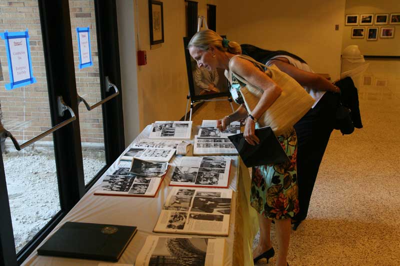 BRHS Golden Singers honor Gene Poston at reunion