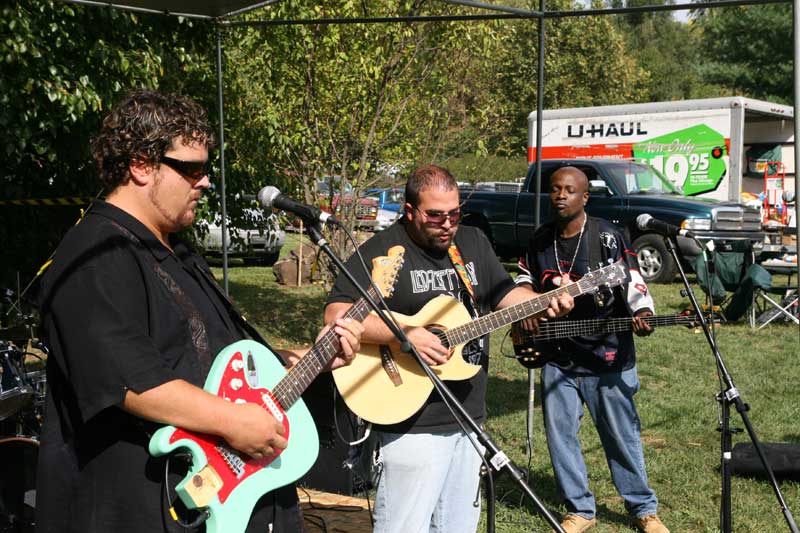 Mayor Peterson makes appearance at annual Rocky Ripple Festival - By Sean Kaellner