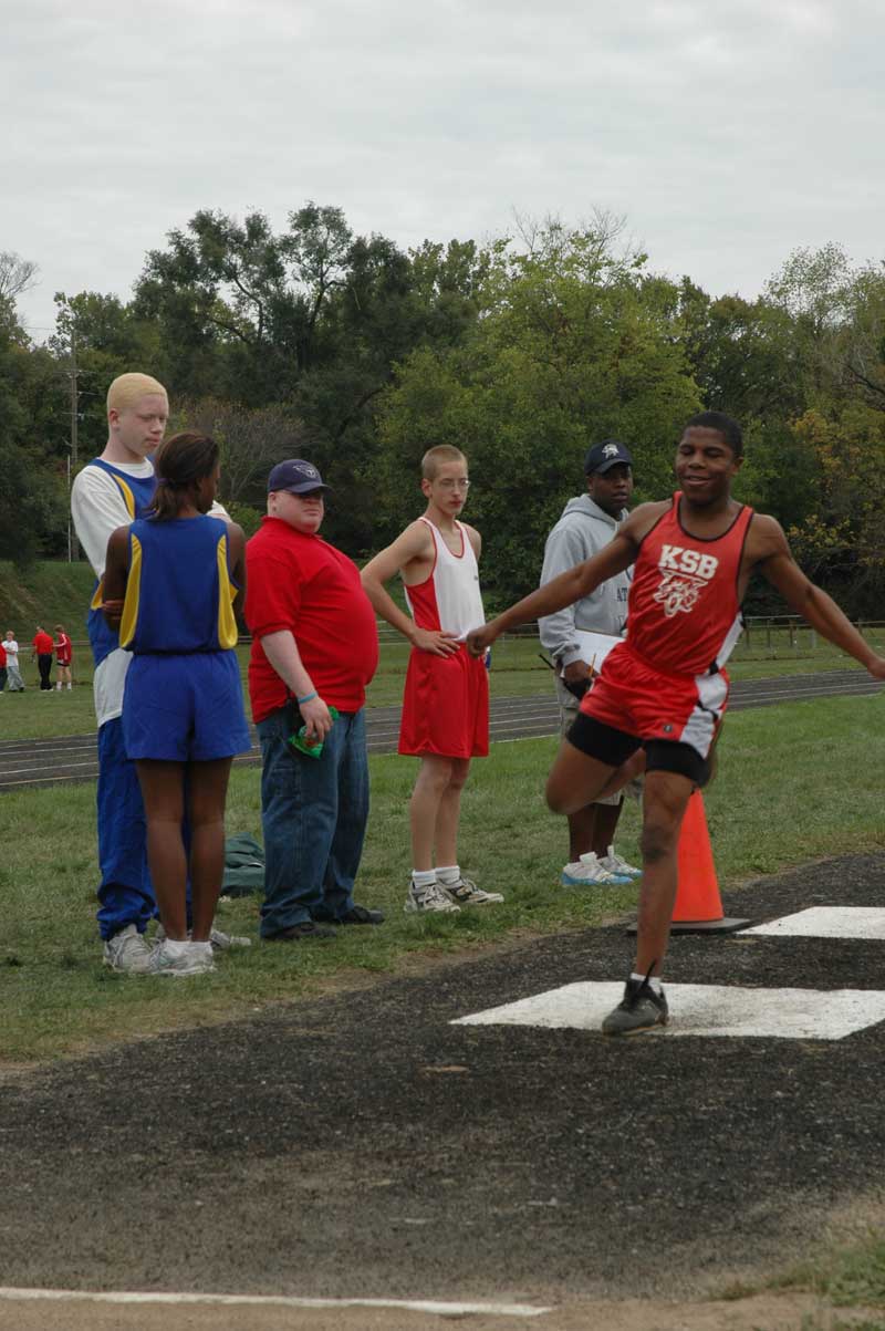 Random Rippling - Indiana School for the Blind holds track meet