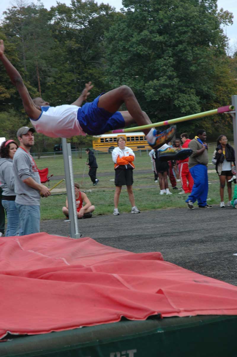 Random Rippling - Indiana School for the Blind holds track meet