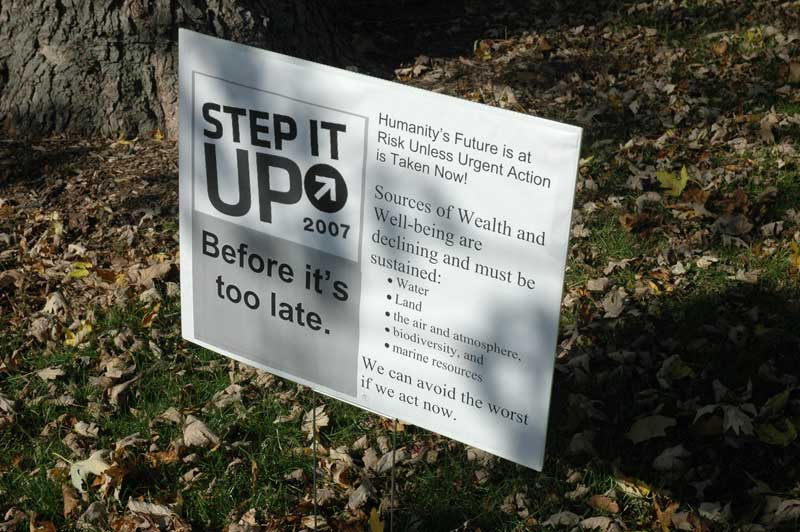 Step It Up rally focuses on Global Warming issues - By Ashley Plummer