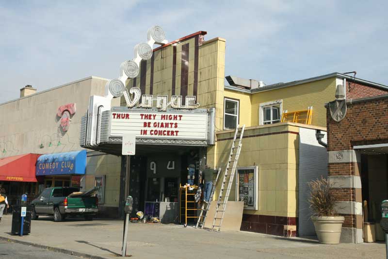 Random Rippling - Vogue facade restoration