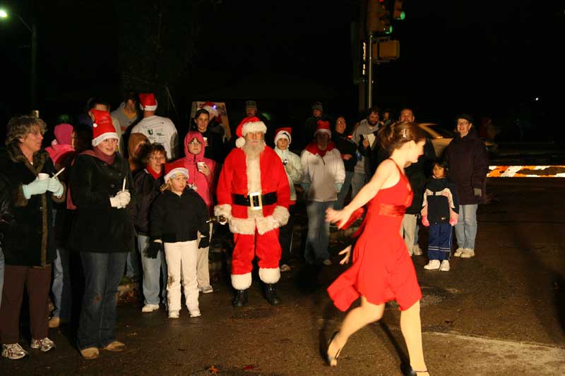 Random Rippling - Christmas on the Corner raised money for Ronald McDonald House