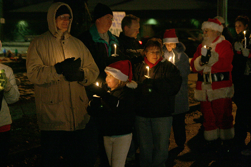 Random Rippling - Christmas on the Corner raised money for Ronald McDonald House