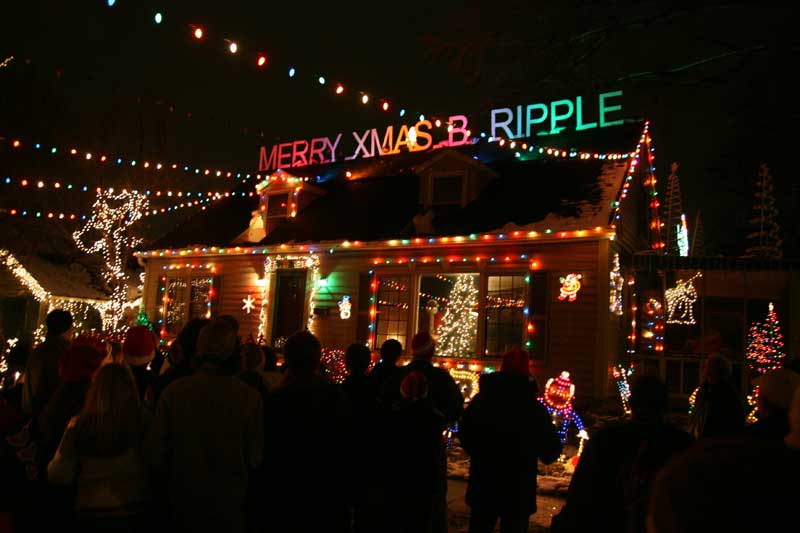 Random Rippling - Christmas on the Corner raised money for Ronald McDonald House