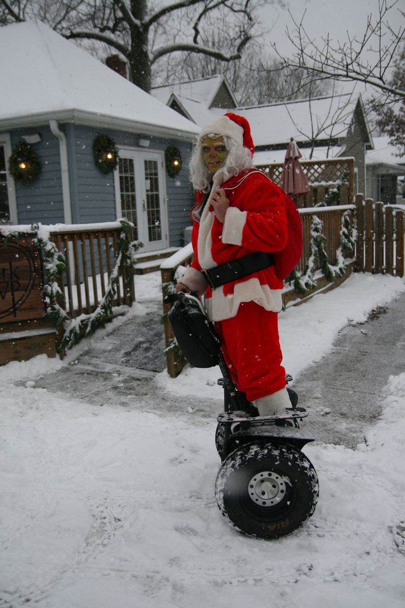 Random Rippling - Santa Segway'ed Cornell for Christmas 