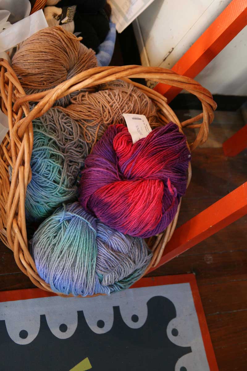 Broad Ripple Knits brings craft to the northside - by Heidi Huff 