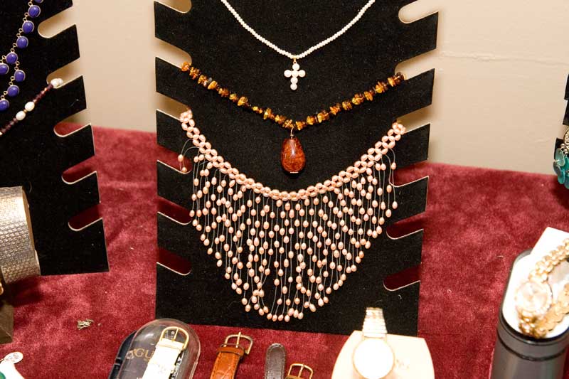 Handmade jewelry shop opens on Ferguson - by Rebecca Davidson 