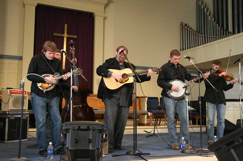 Bluegrass concert on a frosty day - by Heidi Huff 