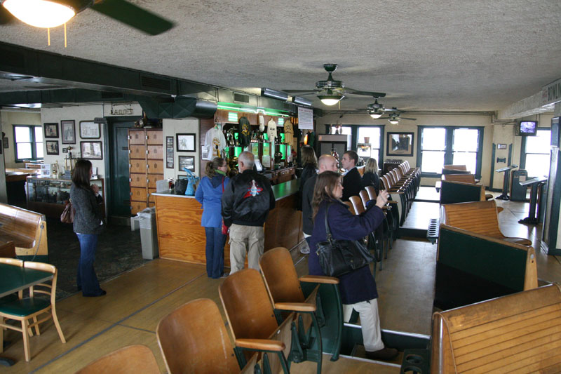 Restaurants/Hotel/Duckpins/Event Venue - Fountain Sq Theatre - by Heidi Huff 