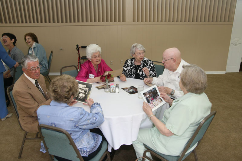 Alex Christ (40), Jane King (40), Sue Talbott (44), Joe Talbott (40)