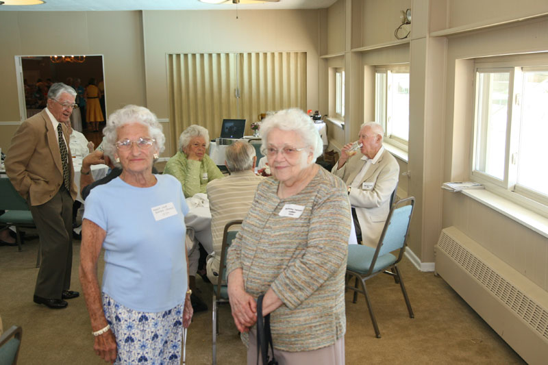 Mary Jane Ramsay Templeton (38) and Dorothy Yaryan LaMar (39)