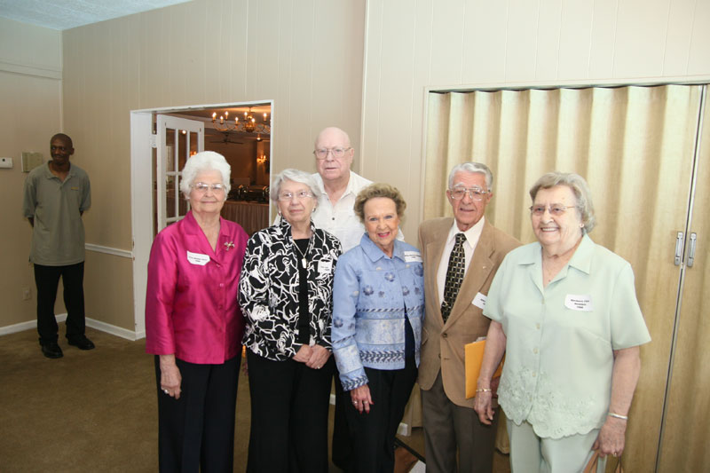 Jane King (40), Sue Talbott (44), Joe Talbott (40), Mary Jane Ramsay Templeton (38), Alex Christ (40), Barbara Cline Baldwin (40).