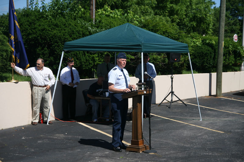 Random Rippling - Flag Day ceremony at Kennington Post