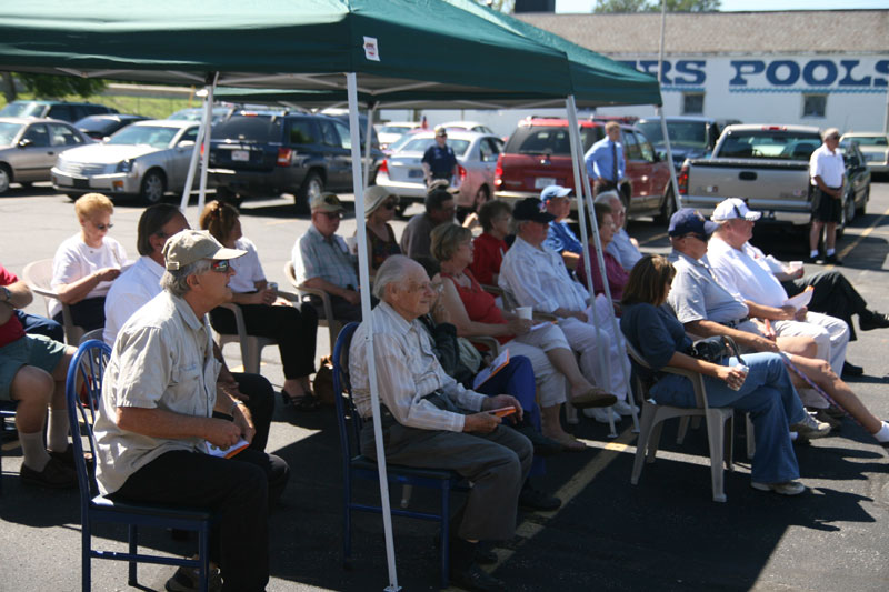 Random Rippling - Flag Day ceremony at Kennington Post