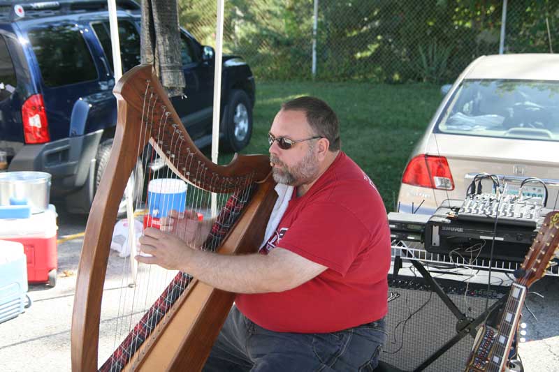 il Troubadore performed at the September 6 Farmers' Market